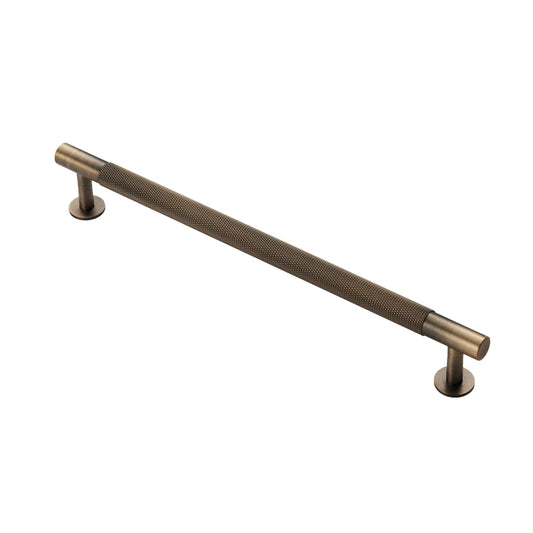 KNURLED CABINET PULL HANDLE 224MM C/C - ANTIQUE BRASS -