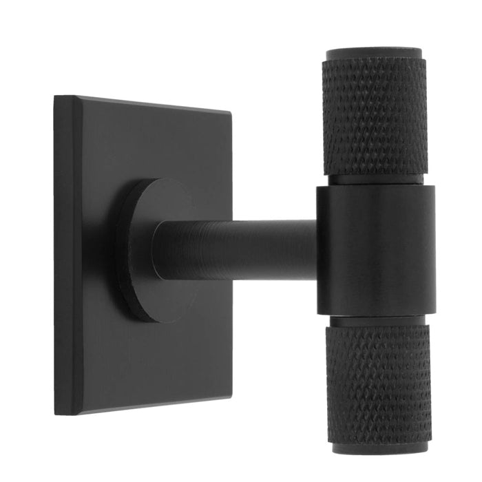 KNURLED T-BAR KNOB ON SQUARE BACKPLATE - MATT BLACK -