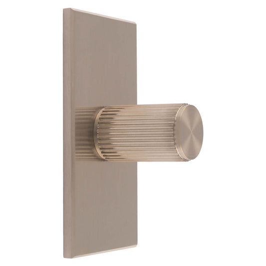 LINES KNOB ON RECTANGULAR BACKPLATE - SATIN NICKEL -