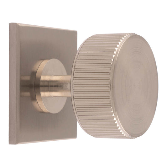 LINES RADIO KNOB ON SQUARE BACKPLATE - SATIN NICKEL -