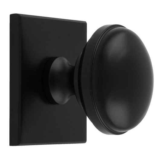 WARWICK KNOB ON SQUARE BACKPLATE - MATT BLACK -