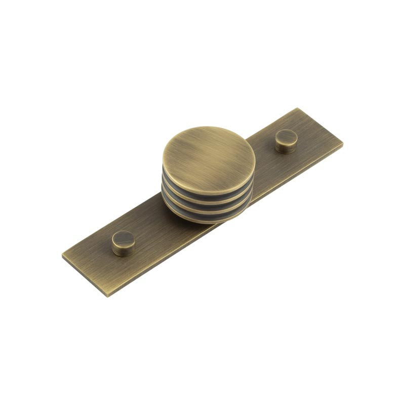 Sturt Cupboard Knobs 40mm Plain Antique Brass - Antique Brass - 40mm